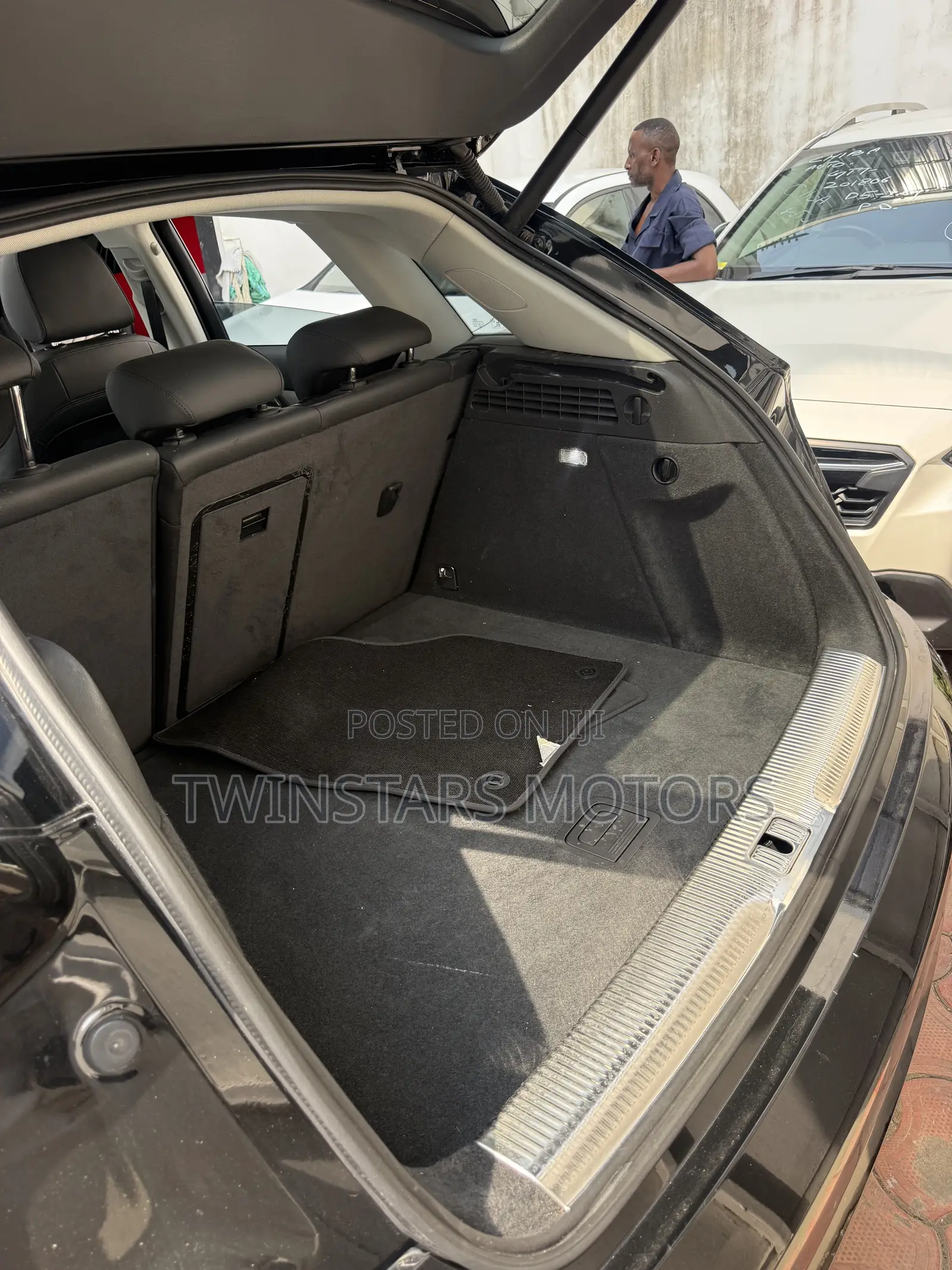 Audi Q3 2019 Black