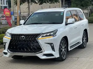 Lexus LX 2020 White
