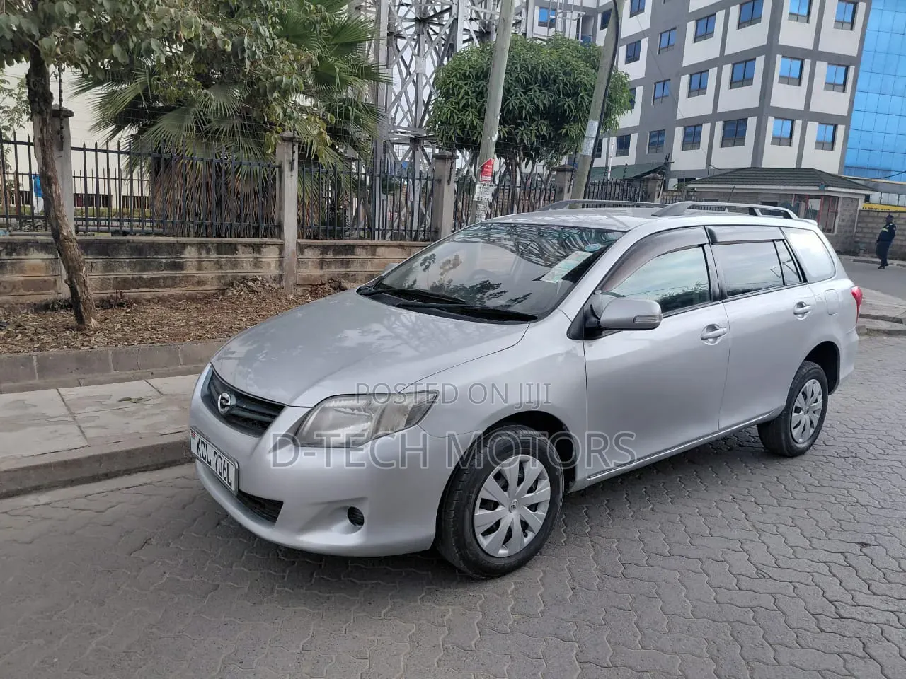 Toyota Corolla Fielder 2009 Silver