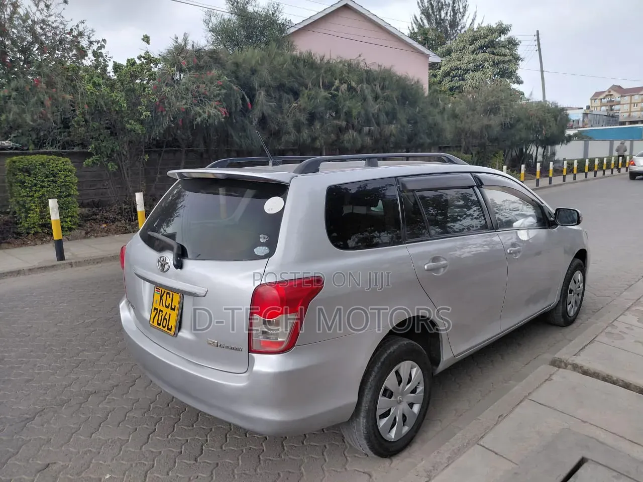Toyota Corolla Fielder 2009 Silver