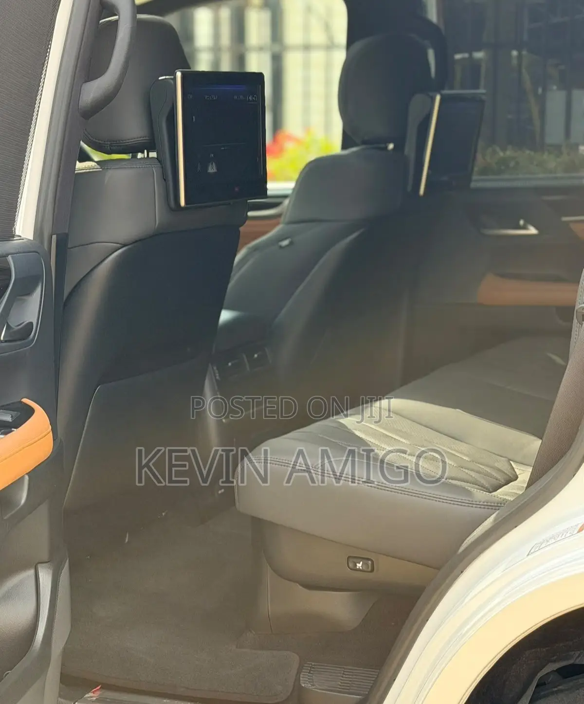 Lexus LX 2020 White
