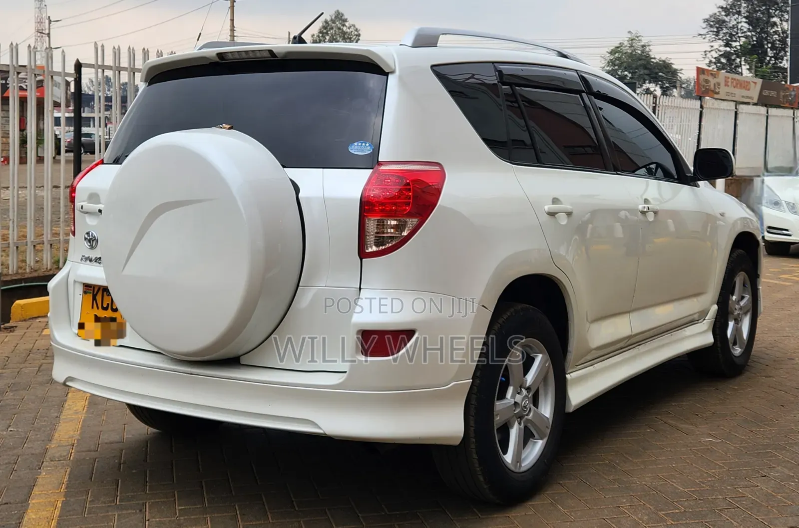 Toyota RAV4 2008 White