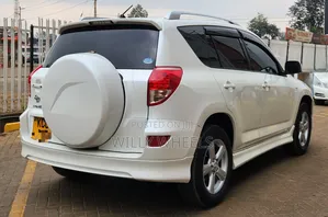 Toyota RAV4 2008 White
