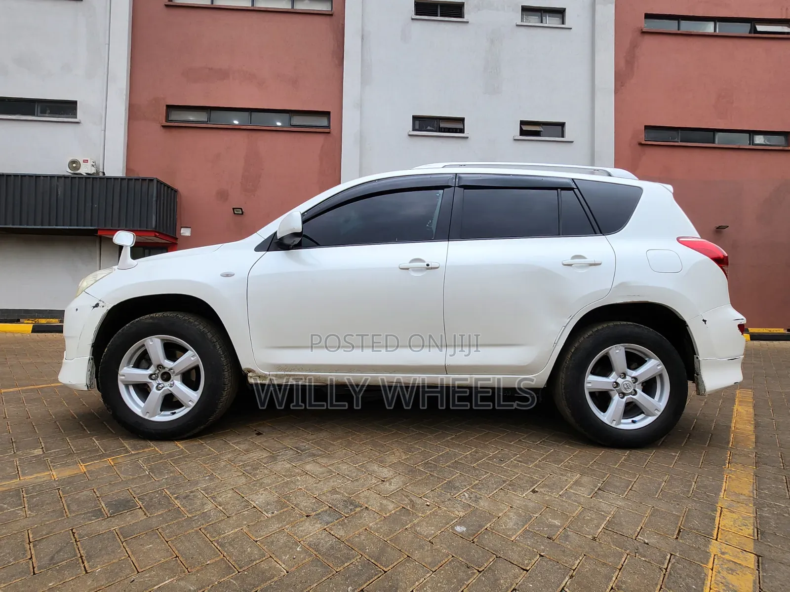 Toyota RAV4 2008 White