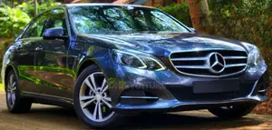 Mercedes-Benz E220 2015 Blue