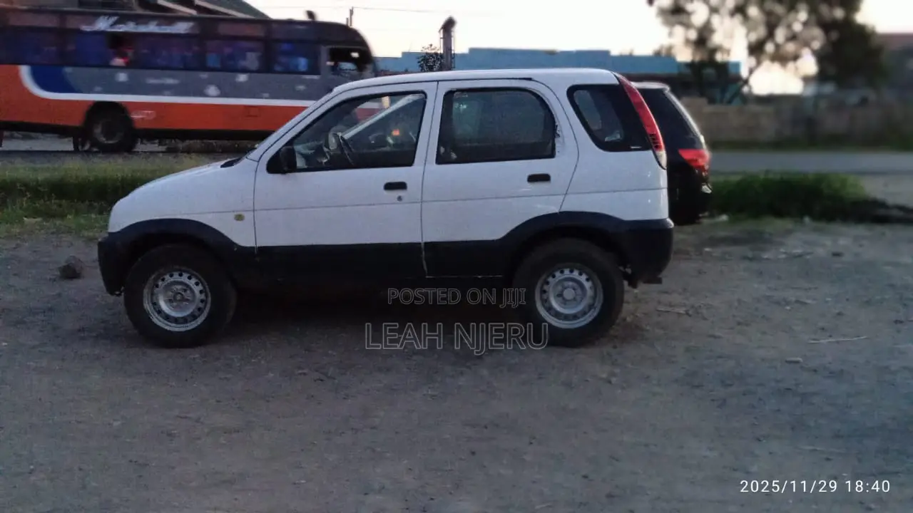 Daihatsu Terios Automatic 2003 White