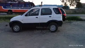 Daihatsu Terios Automatic 2003 White