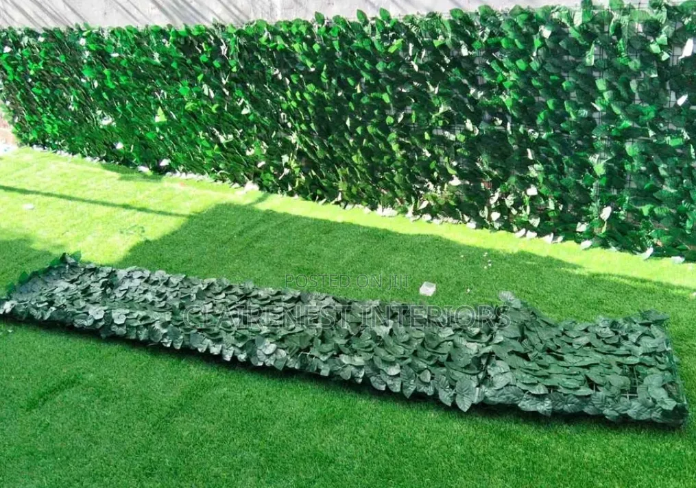 Create an Inviting Green Perimeter With Artificial Fence