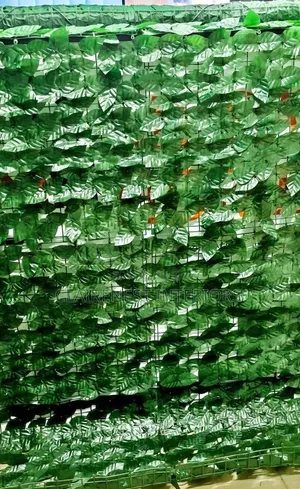 Fresh Approach to Privacy and Décor Green Privacy Fence