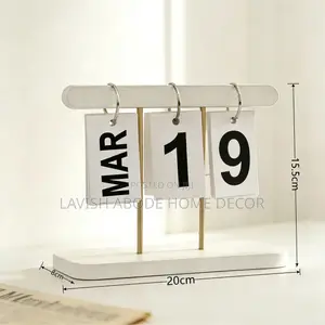 Minimalist Wooden Flip Calendar – DIY Desktop Calendar Office Decor