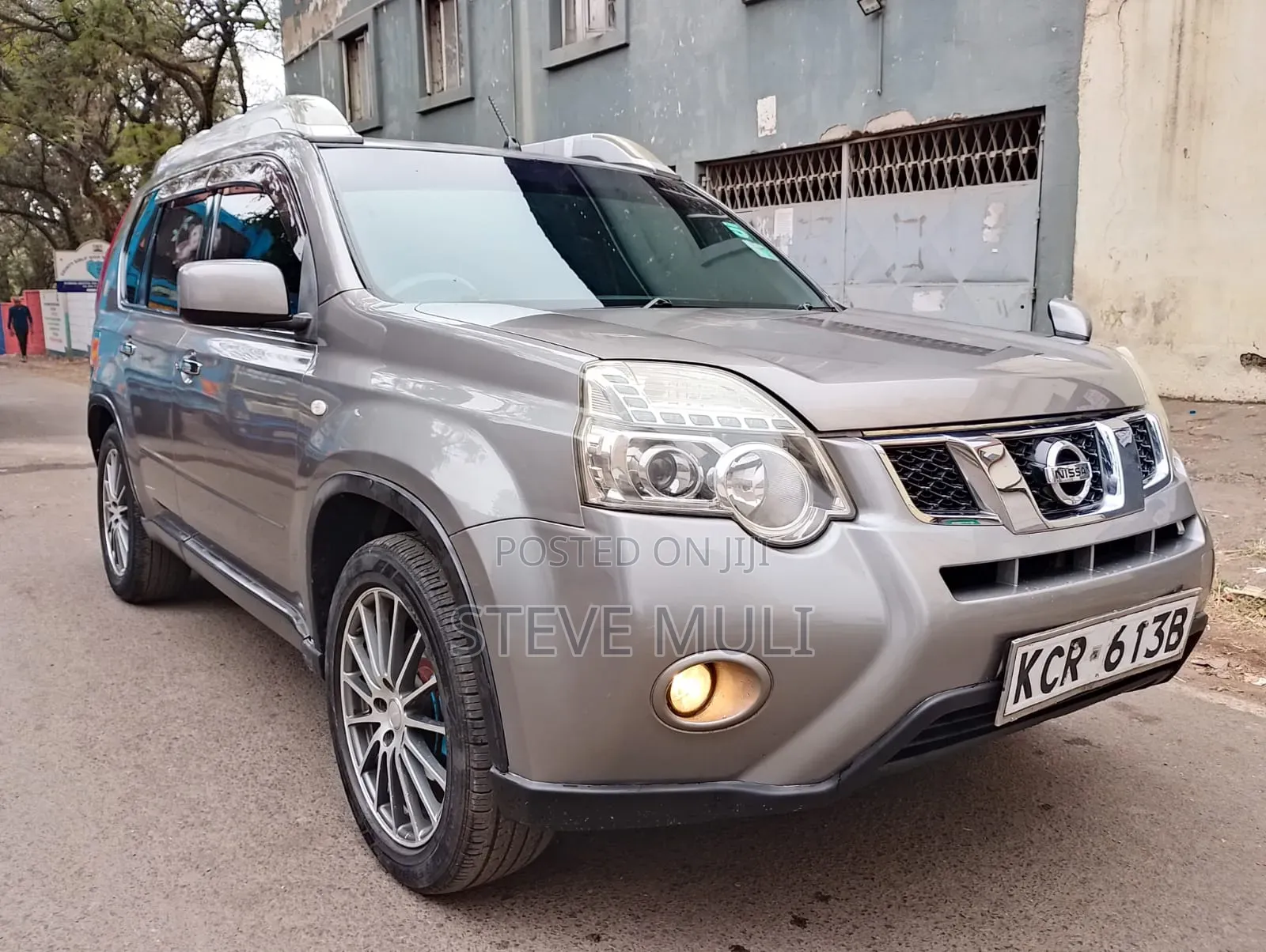 Nissan X-Trail 2012 Gray