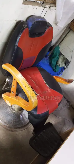 Kinyozi Chair , Used