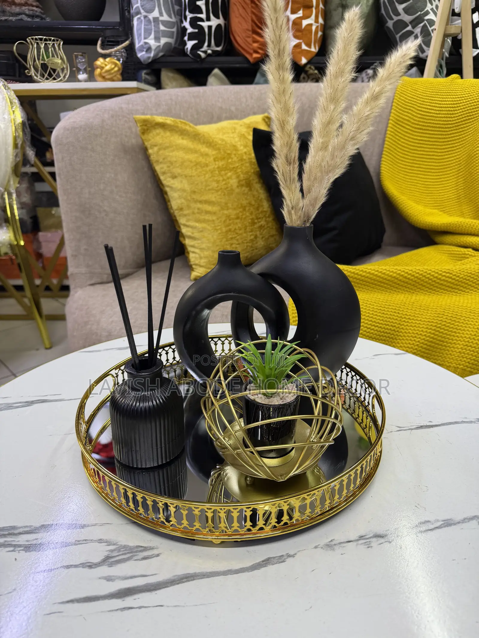 Gold Black TV Stand / Coffee Table Décor Set – Luxury Home Décor