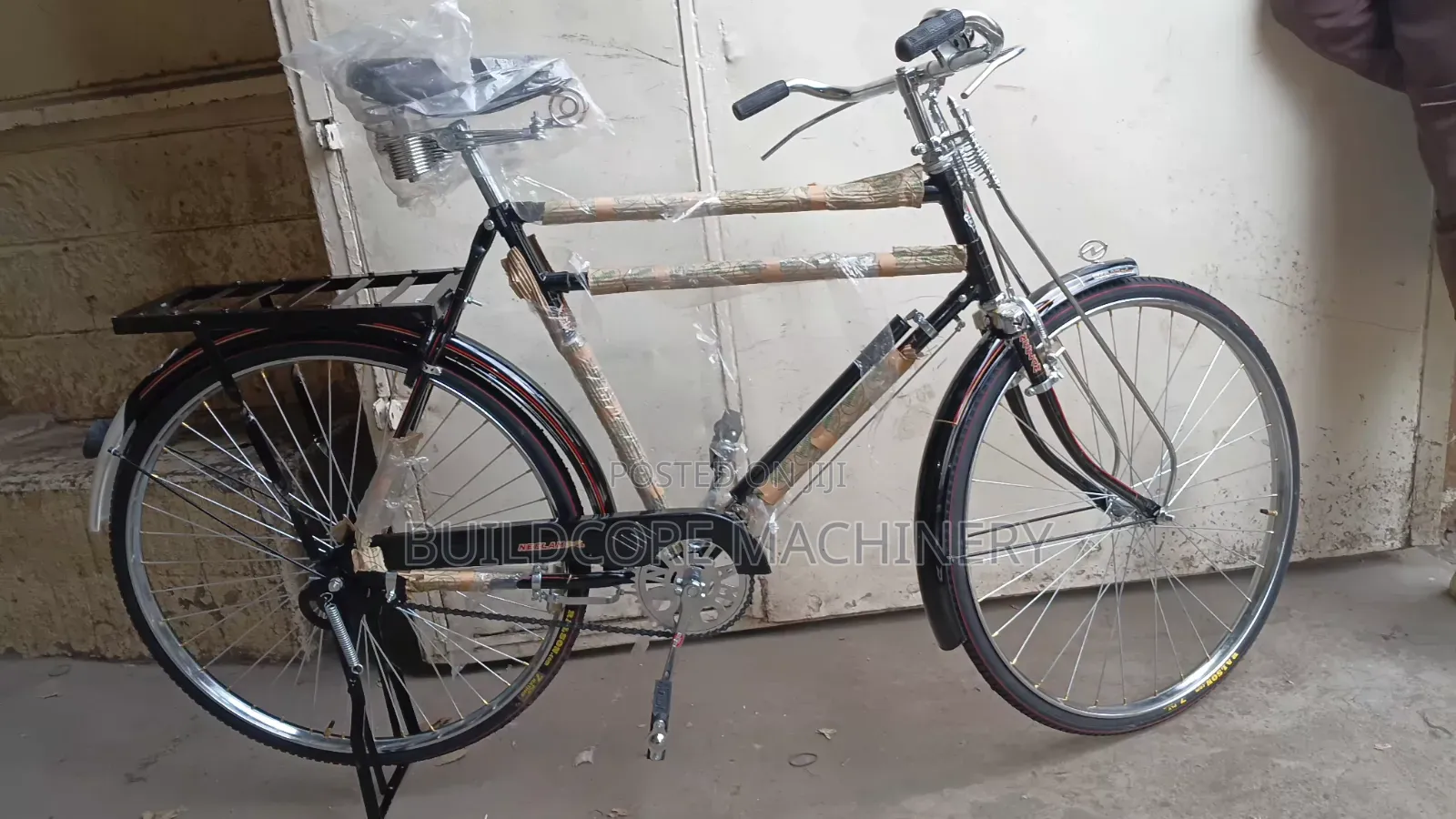 Neelam Roadster/Delivery Bike Size 26"