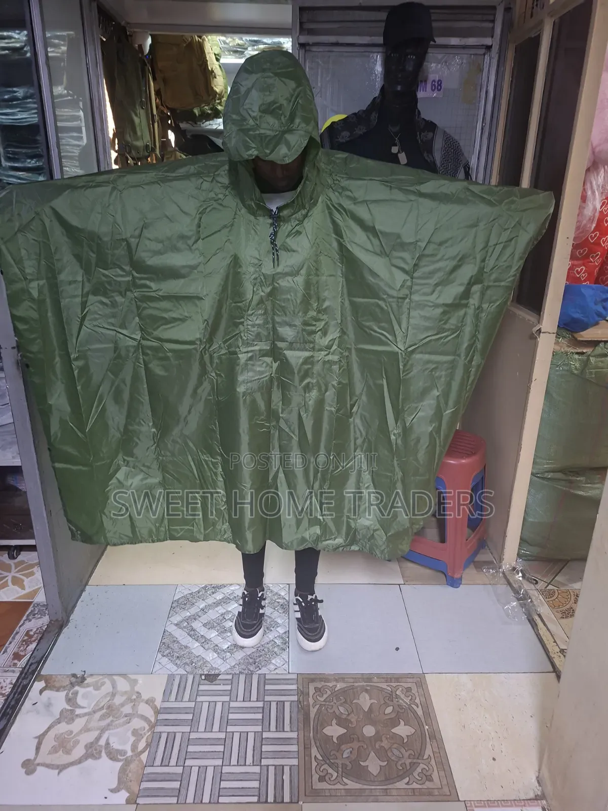 Heavy-Duty Poncho Rain Coat