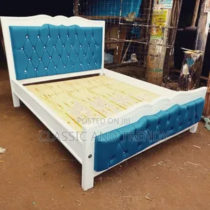 5x6 Mountain Framed Bed