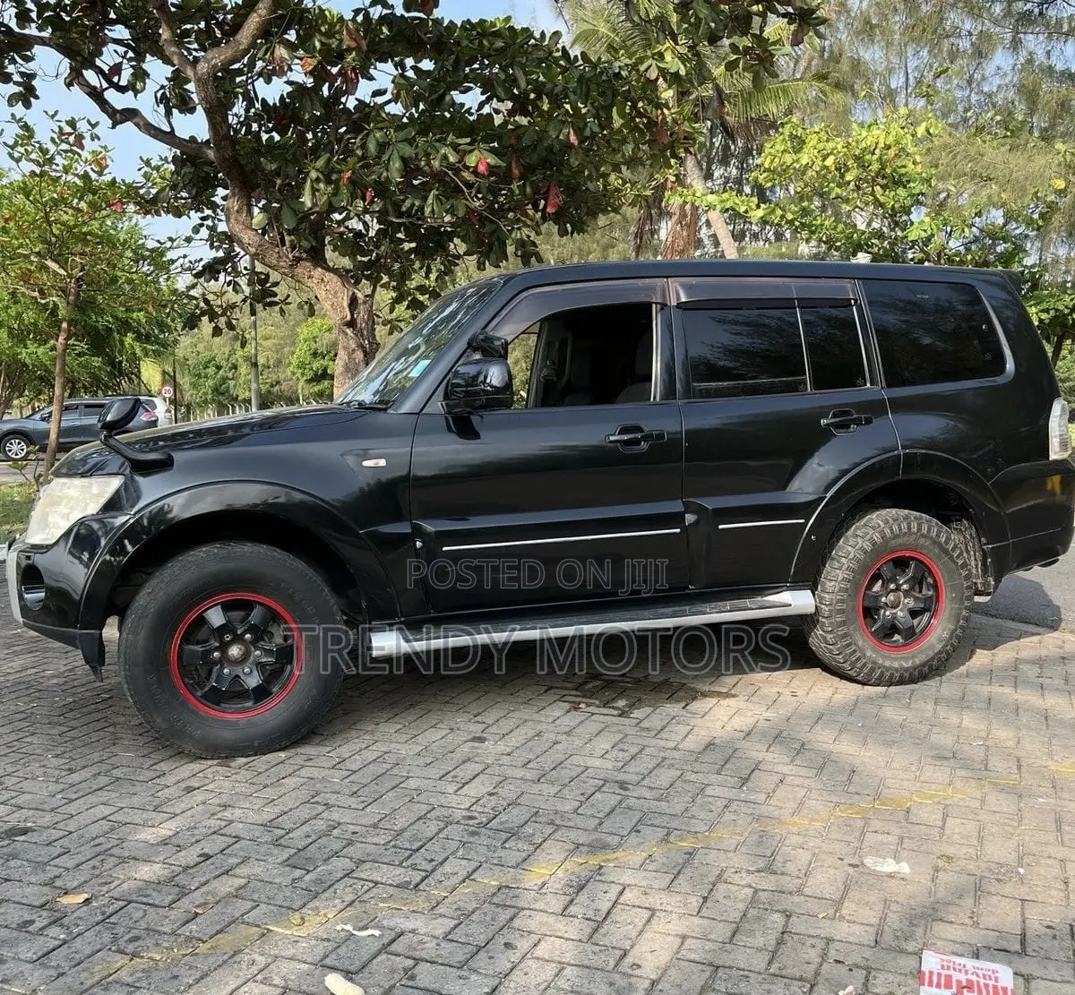 Mitsubishi Pajero 2009 Black