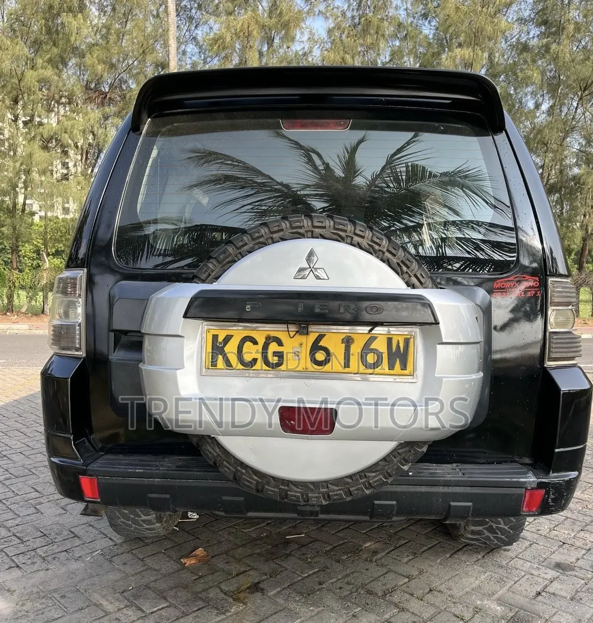 Mitsubishi Pajero 2009 Black