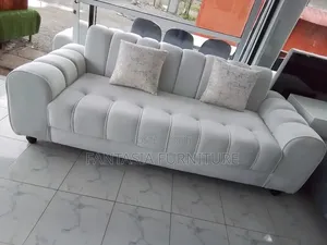 White Bubble Sofa, 3-Seater in Syokimau/Nairobi