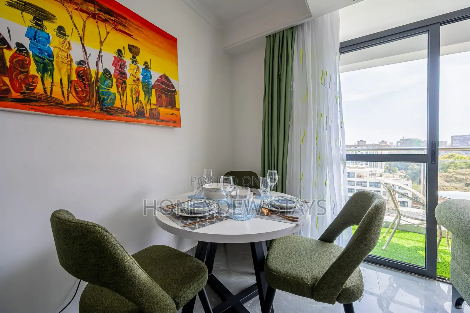 Swanky 2BR Airbnb at Winchester, Riverside