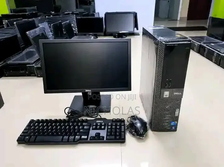 Desktop Computer Dell Inspiron 3000 8GB Intel Core Ultra 9 HDD+SSD 1T