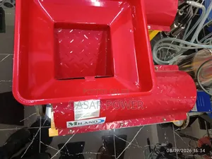 Milano Italia Maize Sheller (Model: MMS3000EM).
