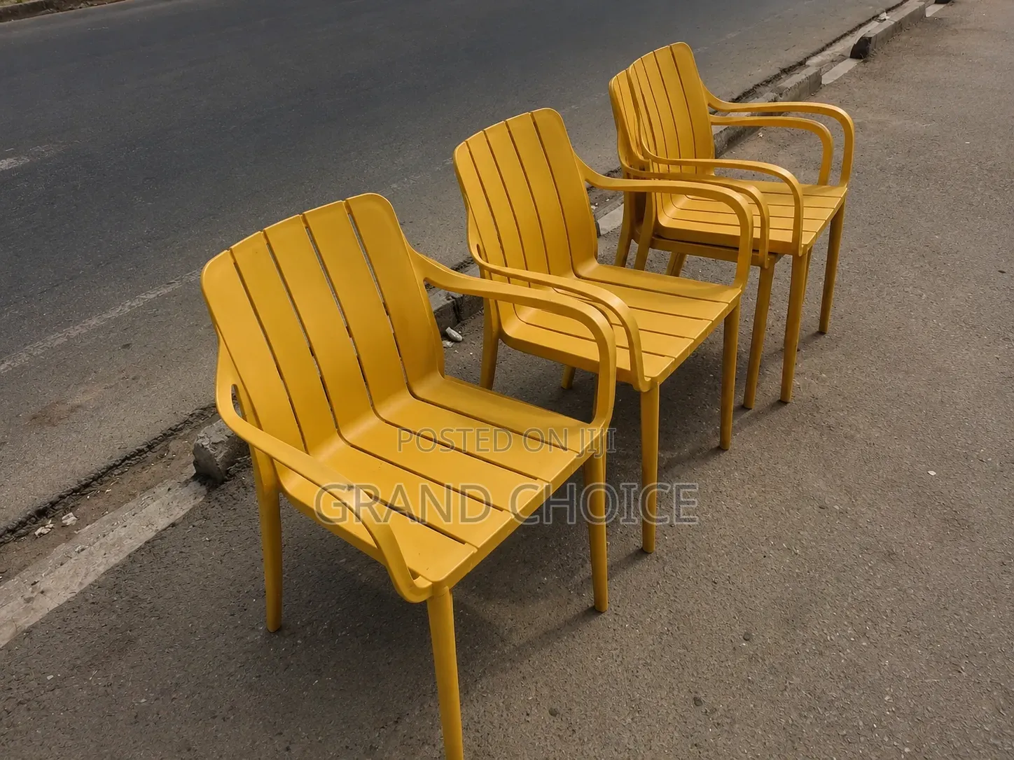 Yellow Outdoor Chair With Armrest