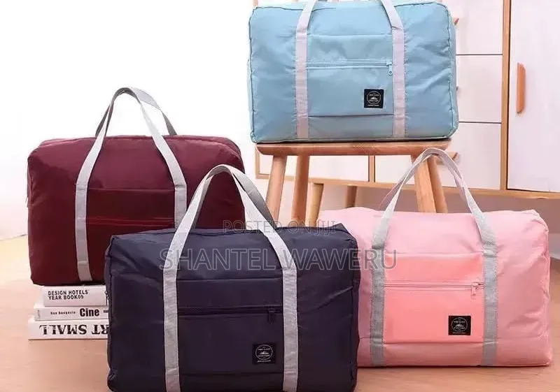 Wholesale at 600 Small Traveling Bag