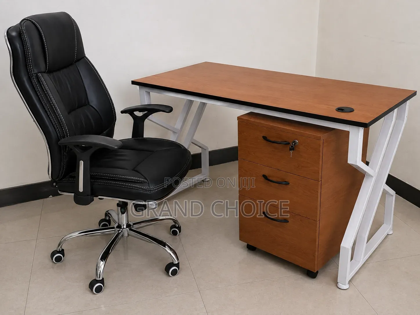 Executive Office Desk With 3-Drawer Cabinet Leather Office Chair