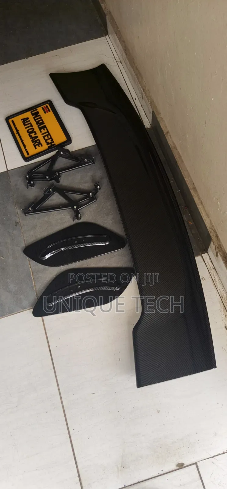 Universal Saloon Car Sport Rear Spoiler