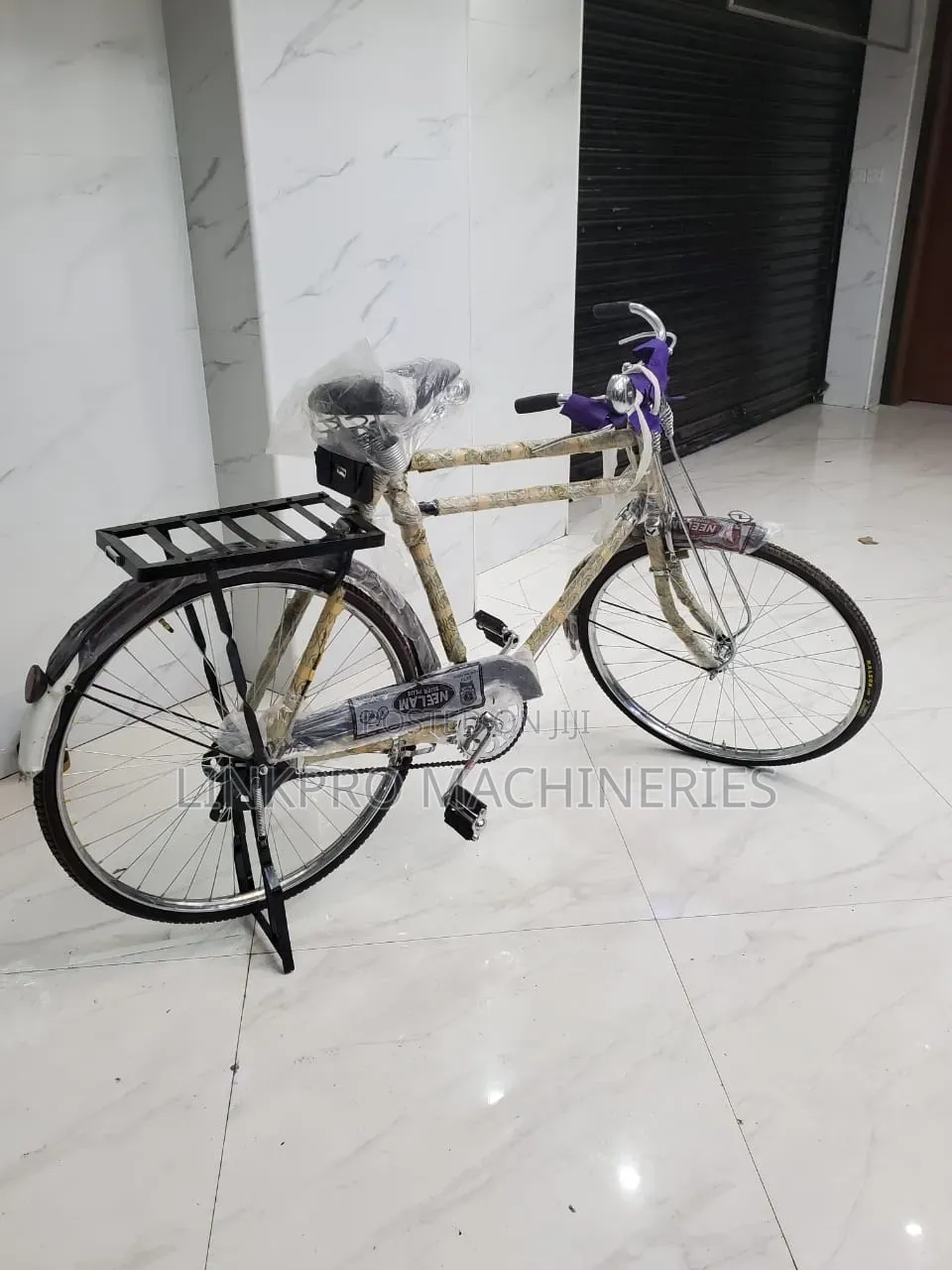Traditional Bike Assorted Black Mamba