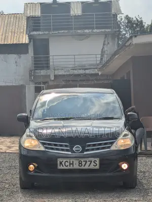 Nissan Tiida 2009 Black
