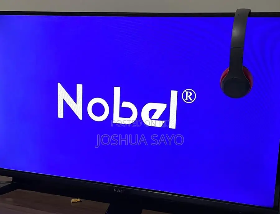 Nobel 32' Inch TV