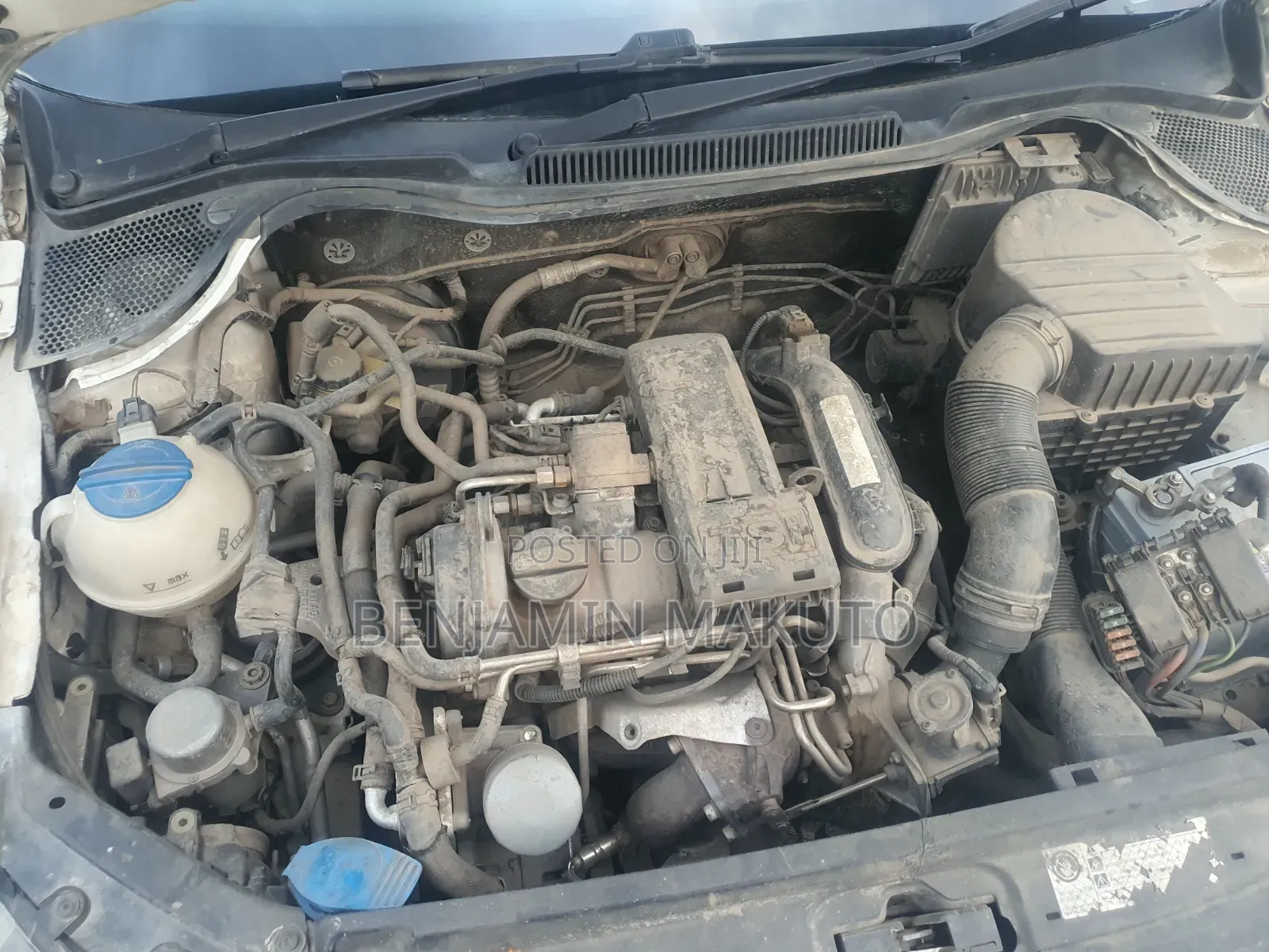 Volkswagen Polo 2011 White