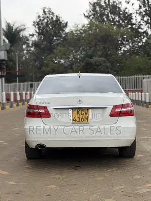 Mercedes-Benz E250 2012 White