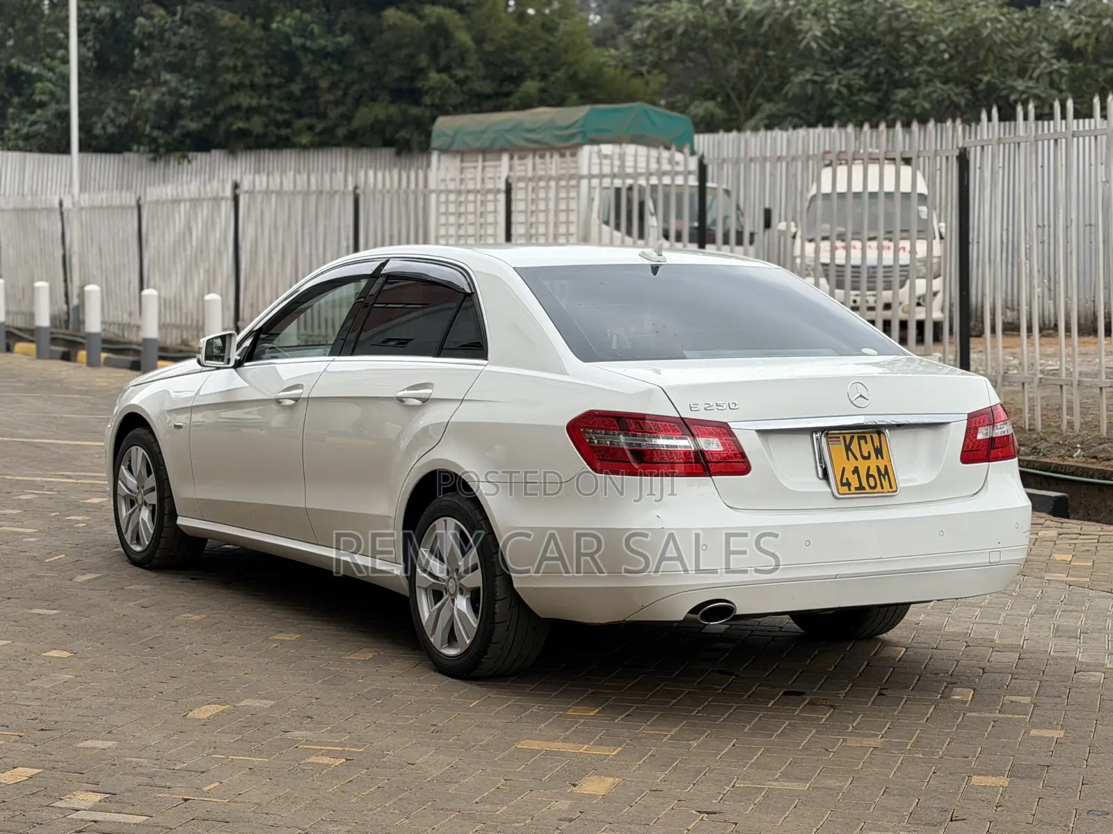 Mercedes-Benz E250 2012 White