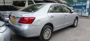 Toyota Premio 2016 Silver