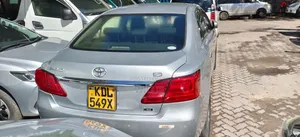 Toyota Premio 2016 Silver