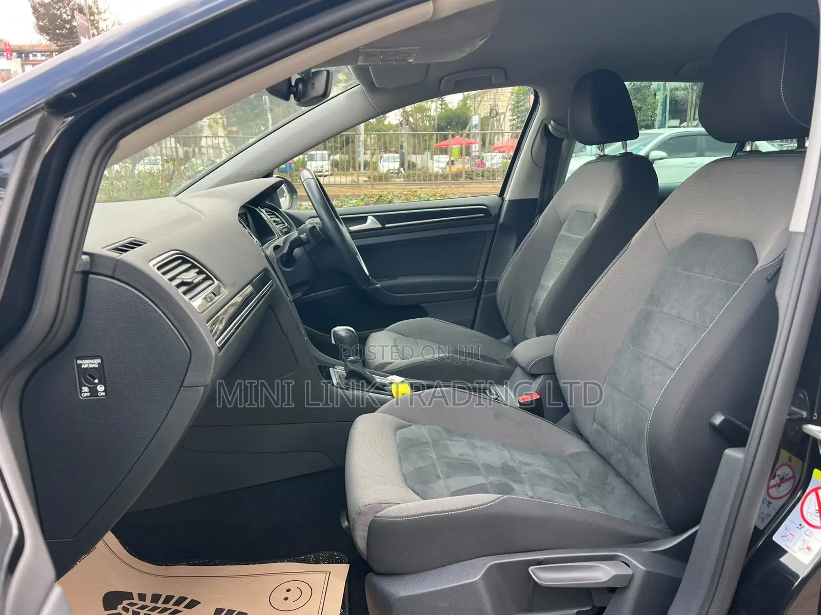 Volkswagen Golf 1.4T S FWD 2019 Black