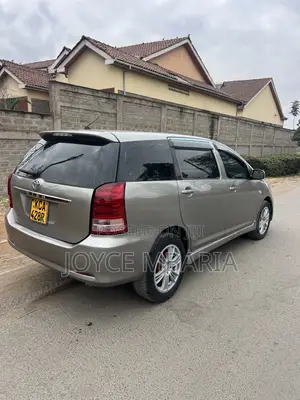 Toyota Wish 2009 Silver