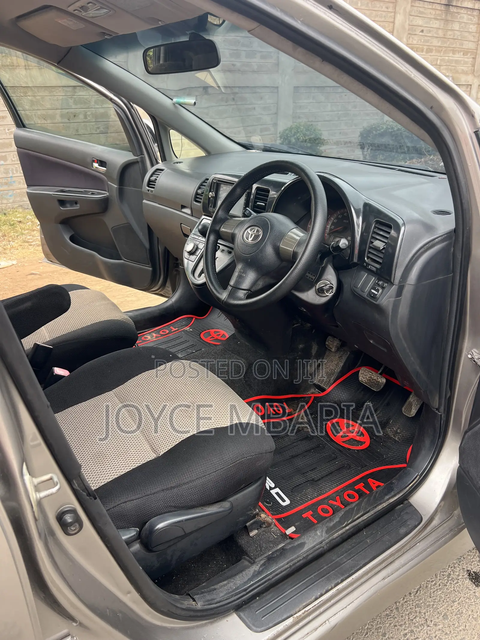 Toyota Wish 2009 Silver