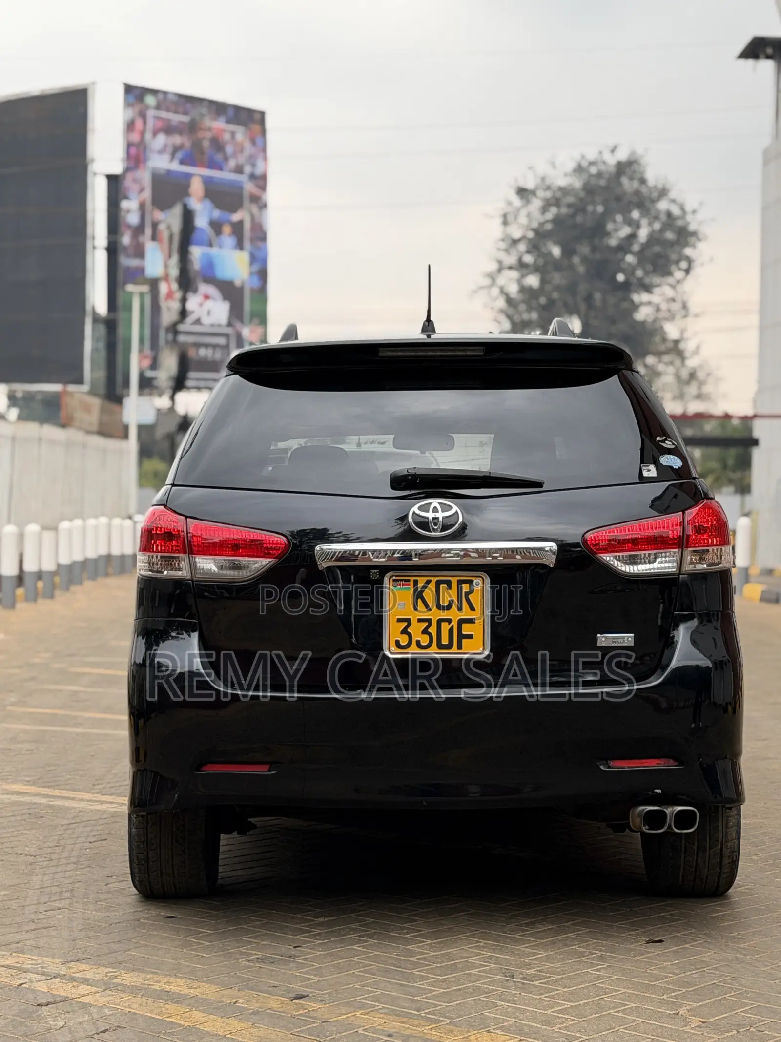 Toyota Wish 2011 Black