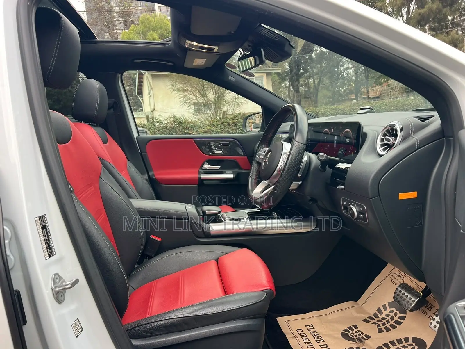 Mercedes-Benz B-Class B180 Petrol 2019 Pearl