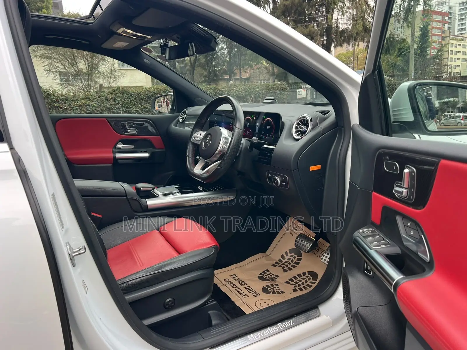 Mercedes-Benz B-Class B180 Petrol 2019 Pearl