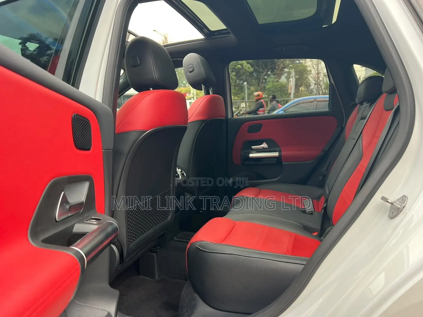 Mercedes-Benz B-Class B180 Petrol 2019 Pearl