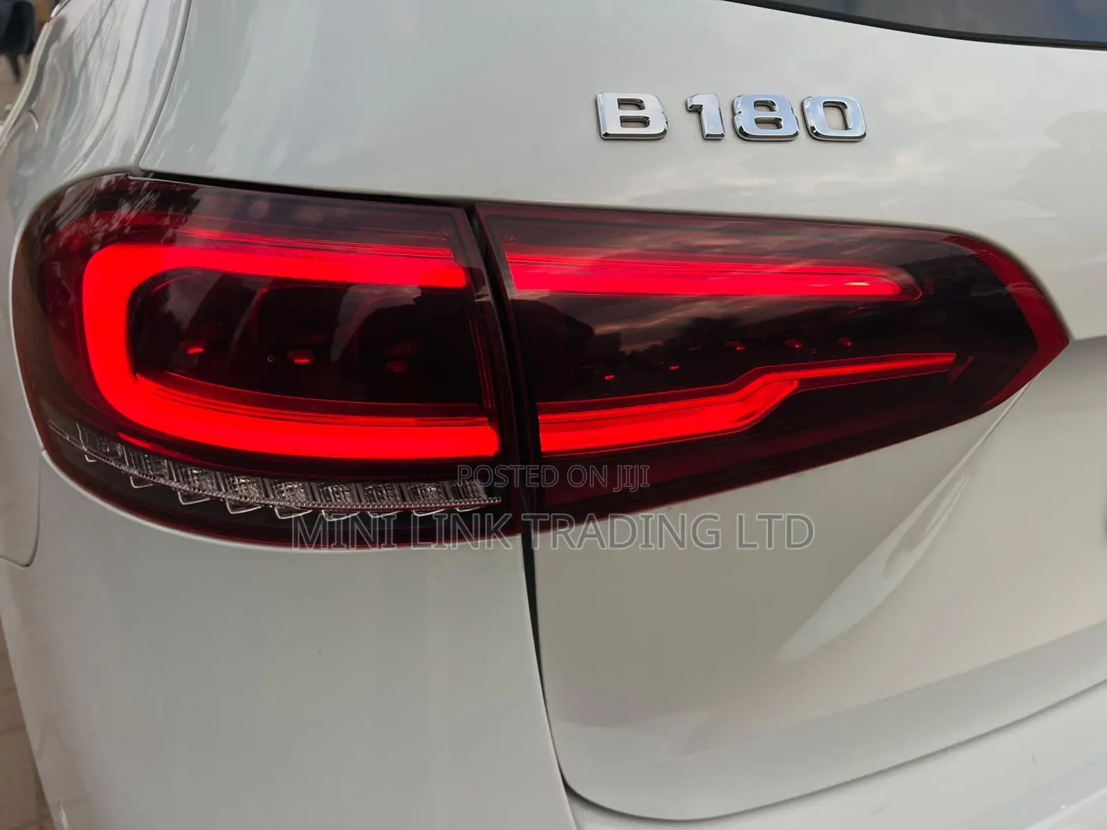 Mercedes-Benz B-Class B180 Petrol 2019 Pearl