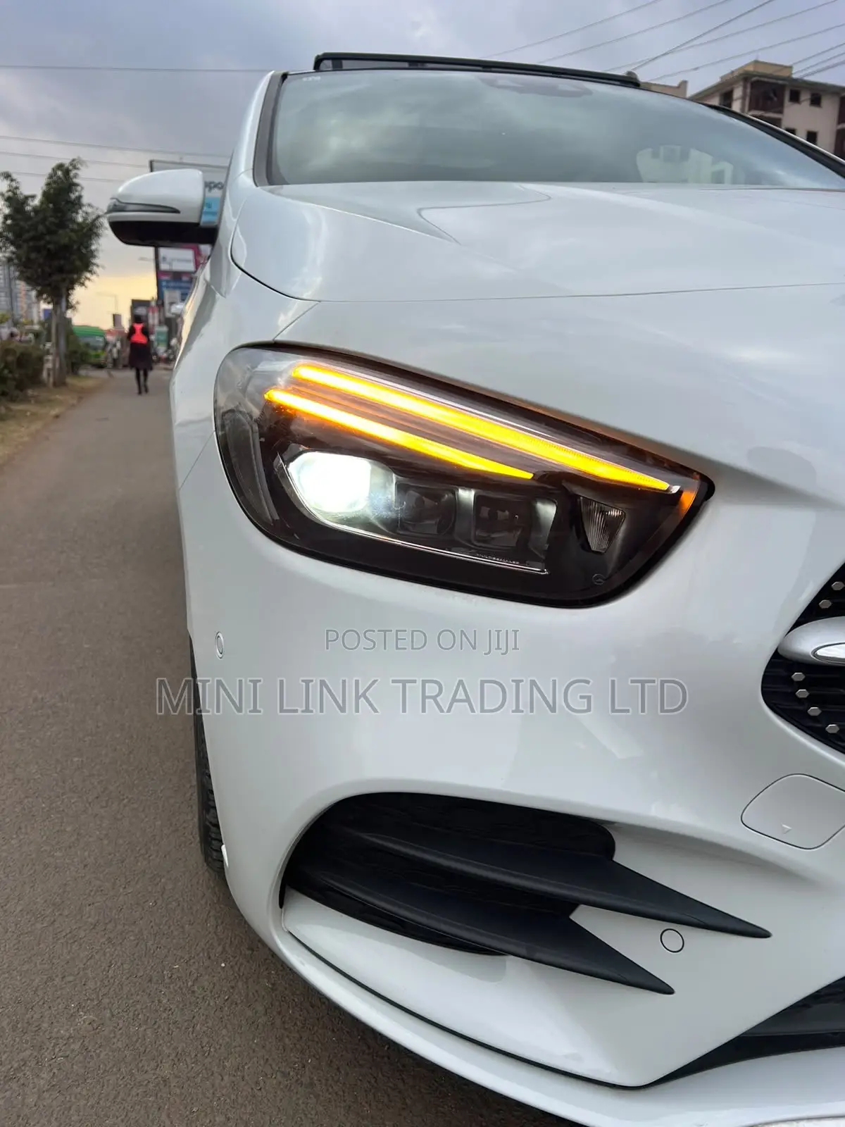 Mercedes-Benz B-Class B180 Petrol 2019 Pearl