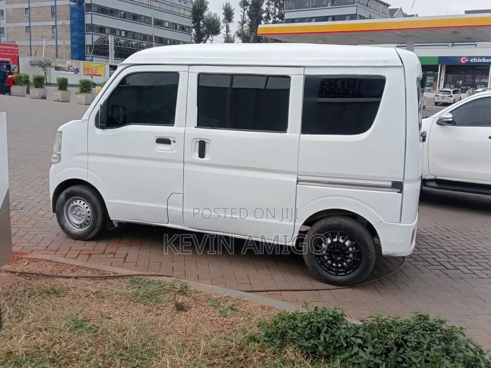 Suzuki Every 2017 White