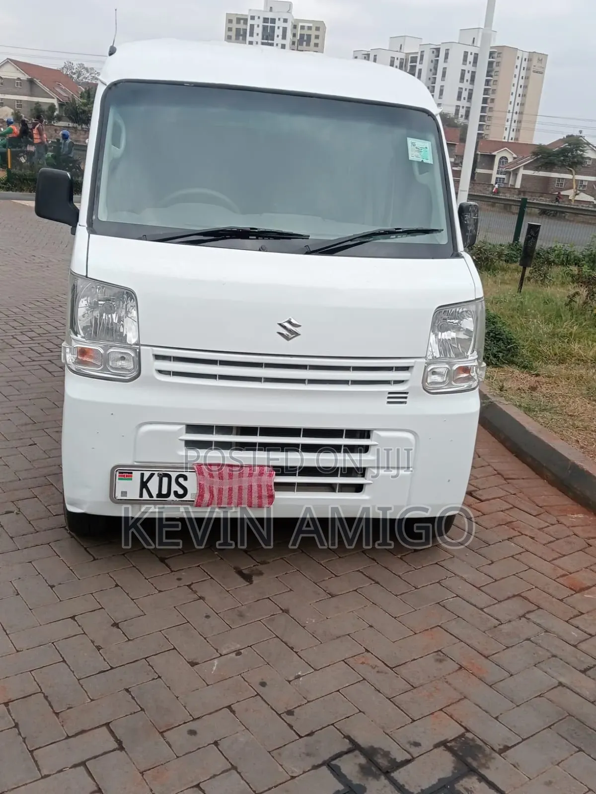 Suzuki Every 2017 White