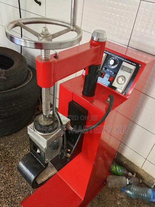 Big Stand VULCANIZING MACHINE